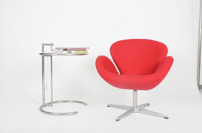 Eileen Gray Adjustable Side Table